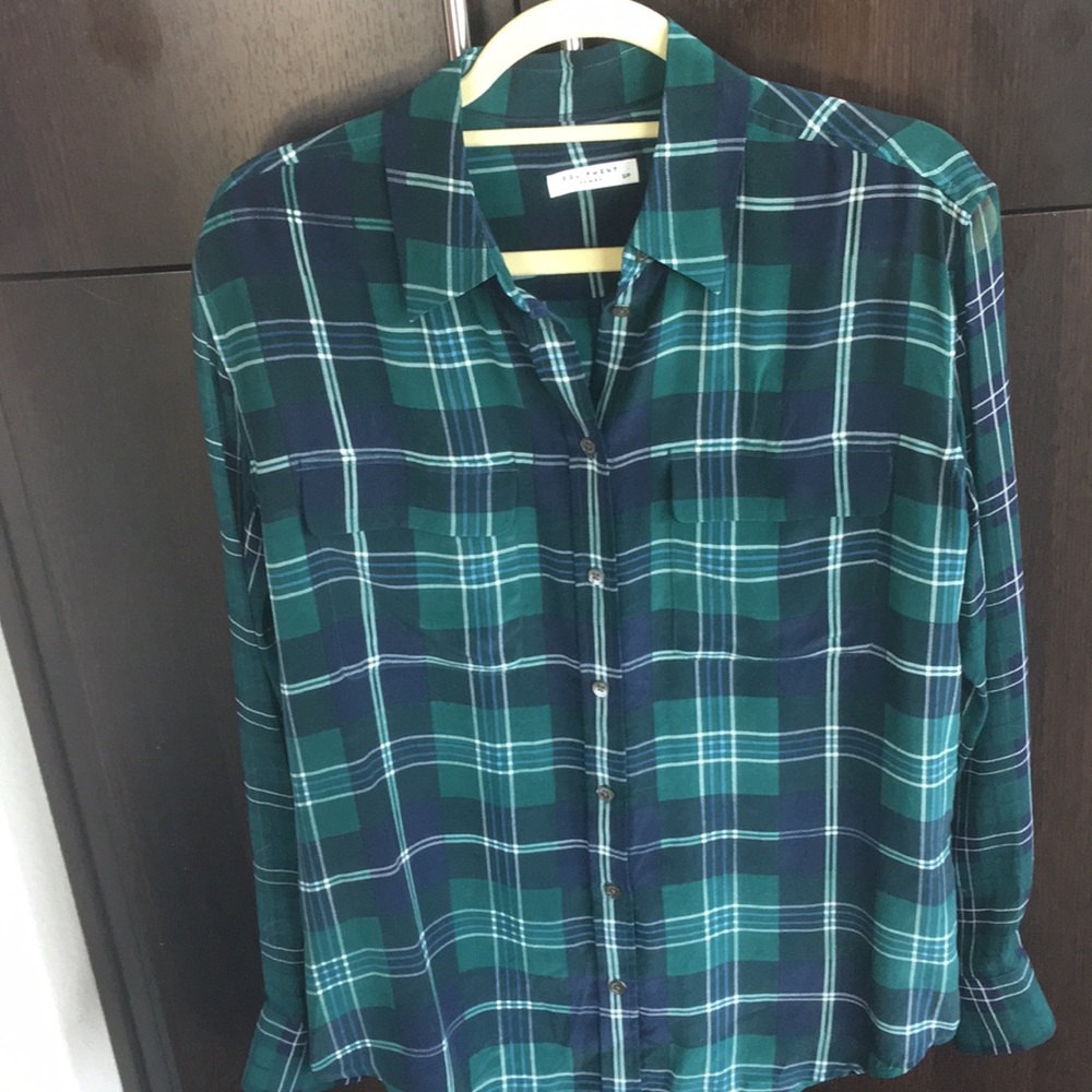 Equipment pattern silk shirt